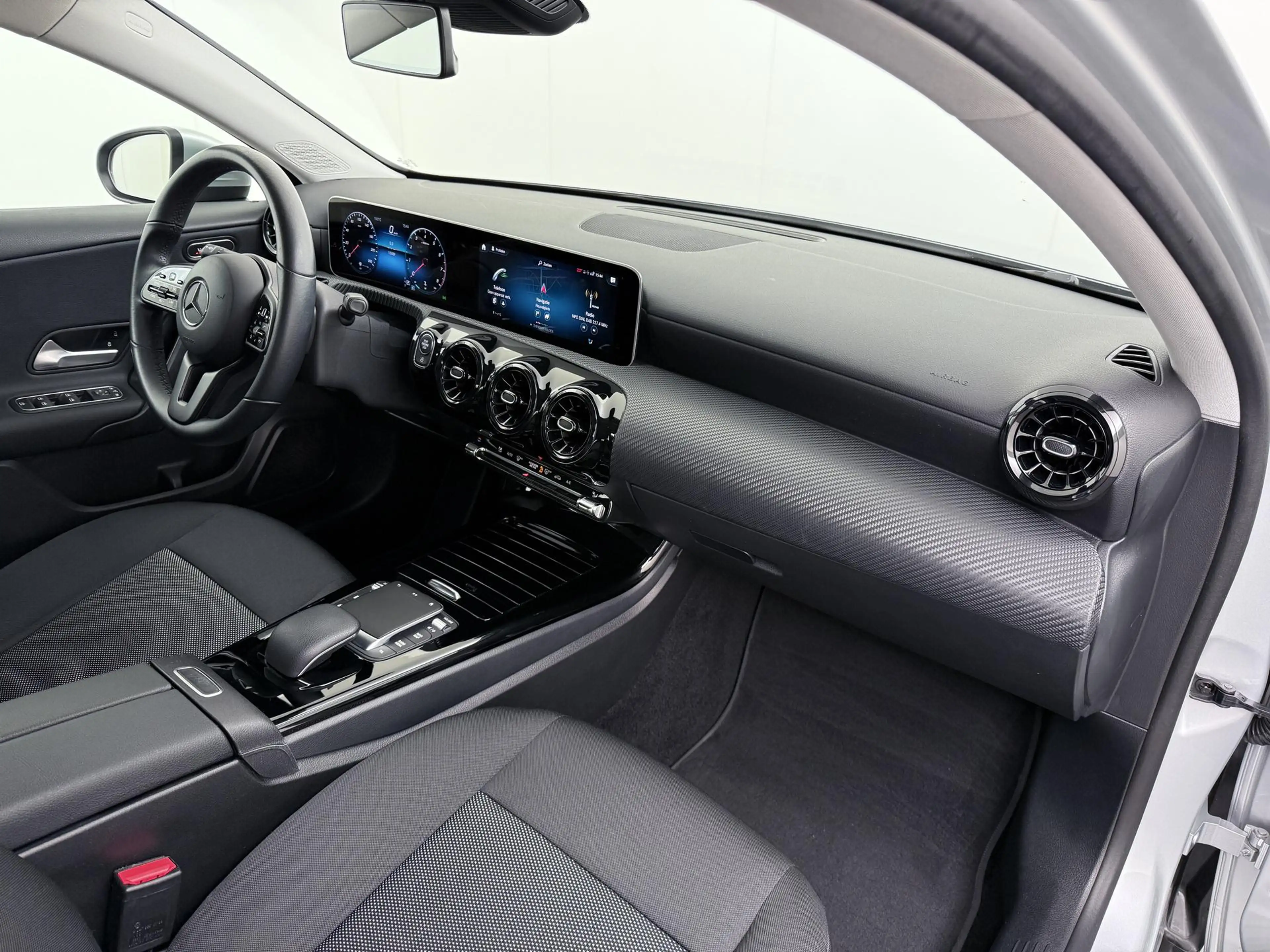Mercedes-Benz A 180 Business Solution | Achteruitrij Camera | DAB+ Rad — photo 13