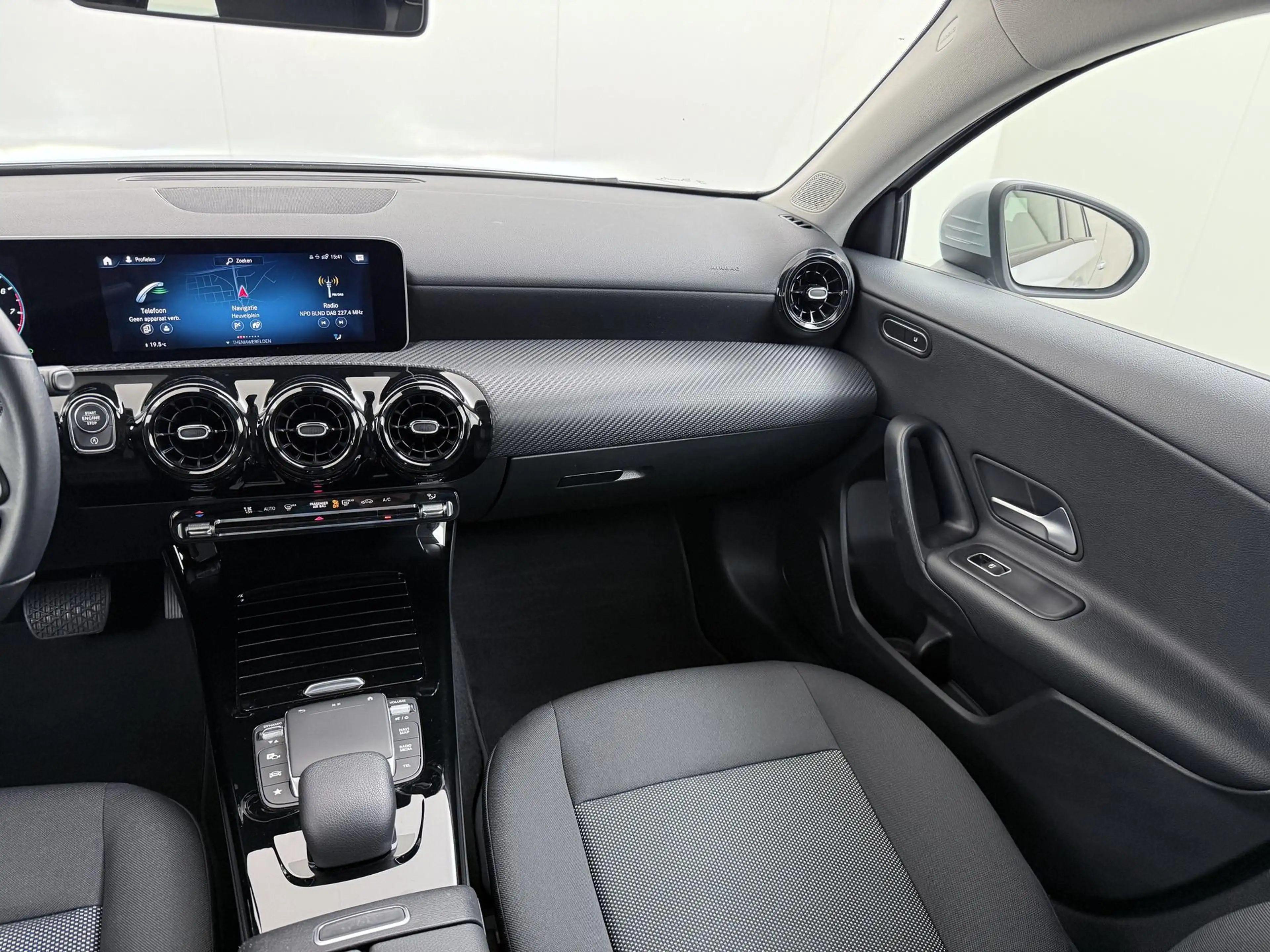 Mercedes-Benz A 180 Business Solution | Achteruitrij Camera | DAB+ Rad — photo 4