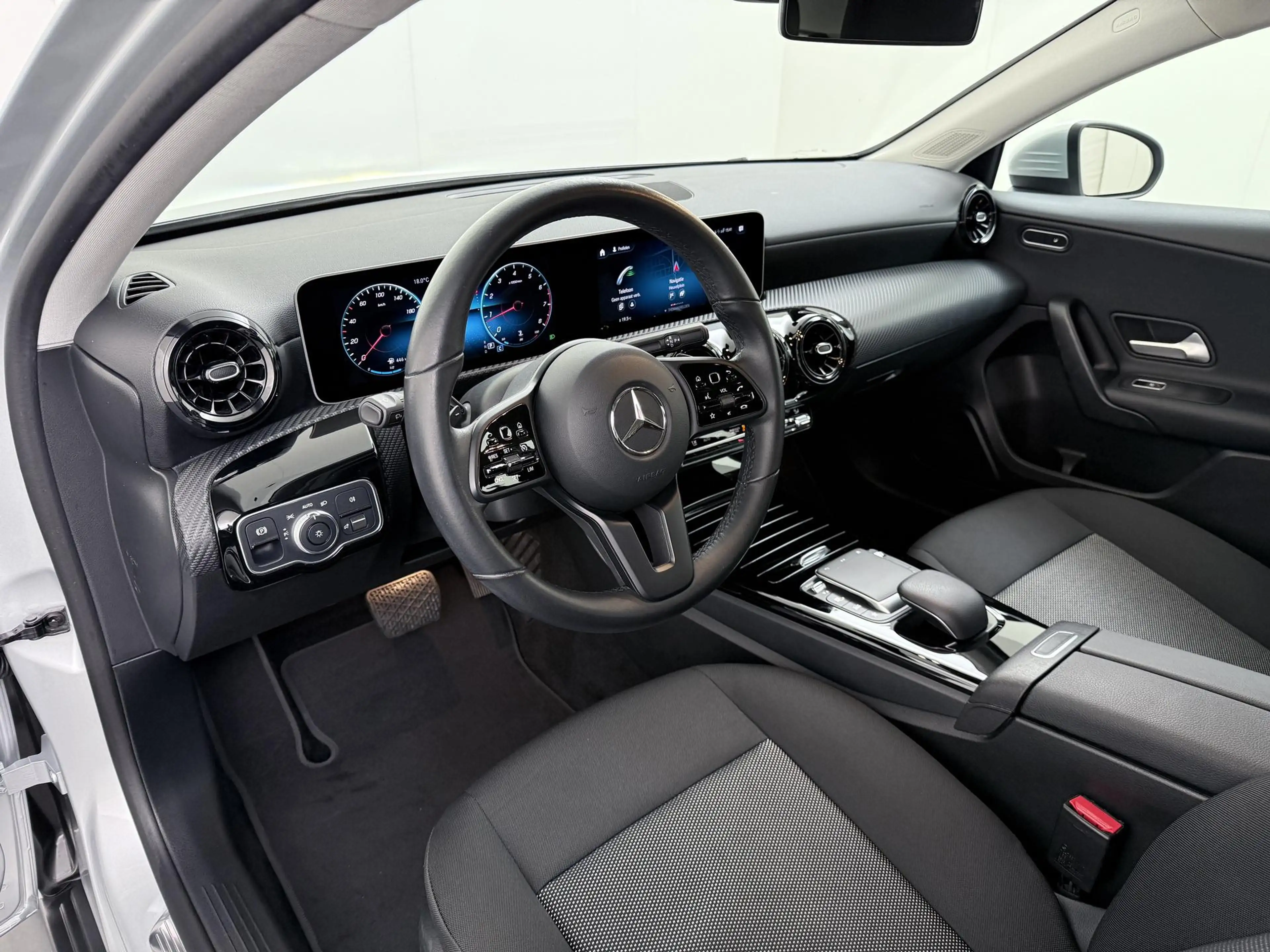 Mercedes-Benz A 180 Business Solution | Achteruitrij Camera | DAB+ Rad — photo 6