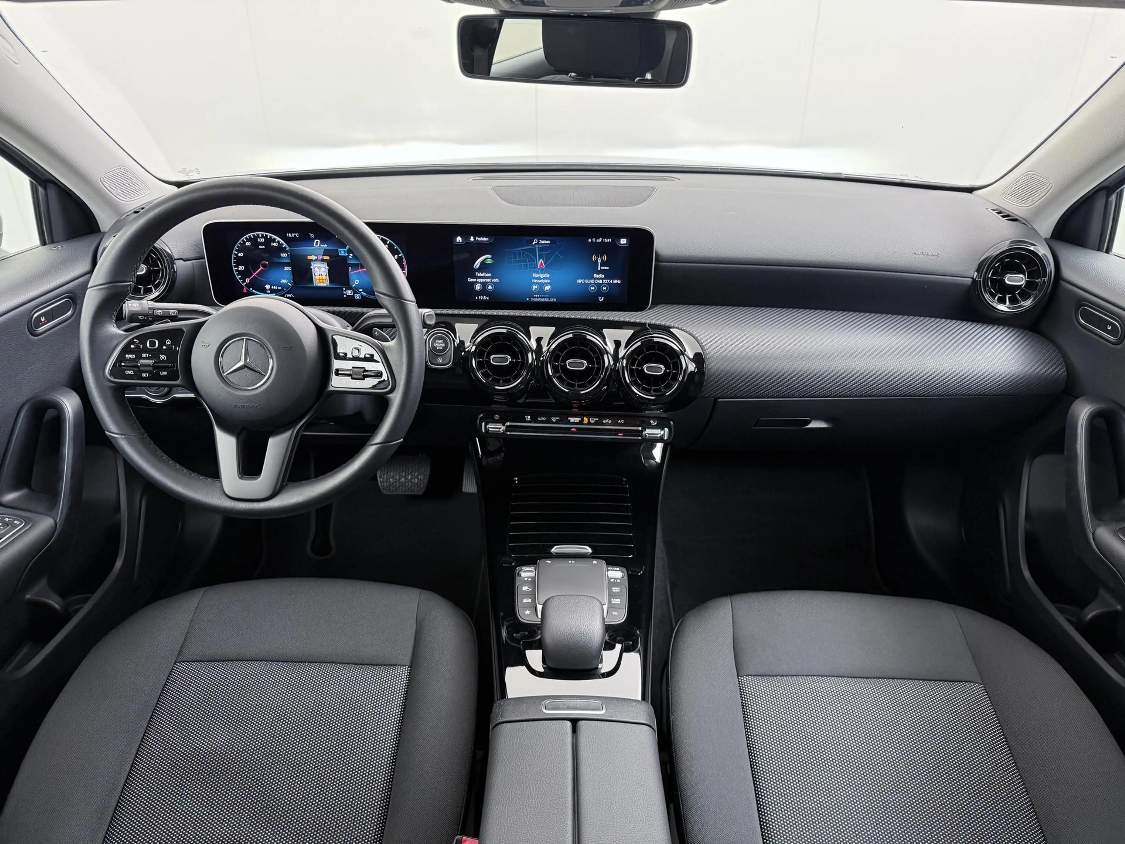 Mercedes-Benz A 180 Business Solution | Achteruitrij Camera | DAB+ Rad — photo 2