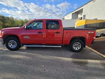 4WD Crew Cab 143.5  SL Nevada Edition
