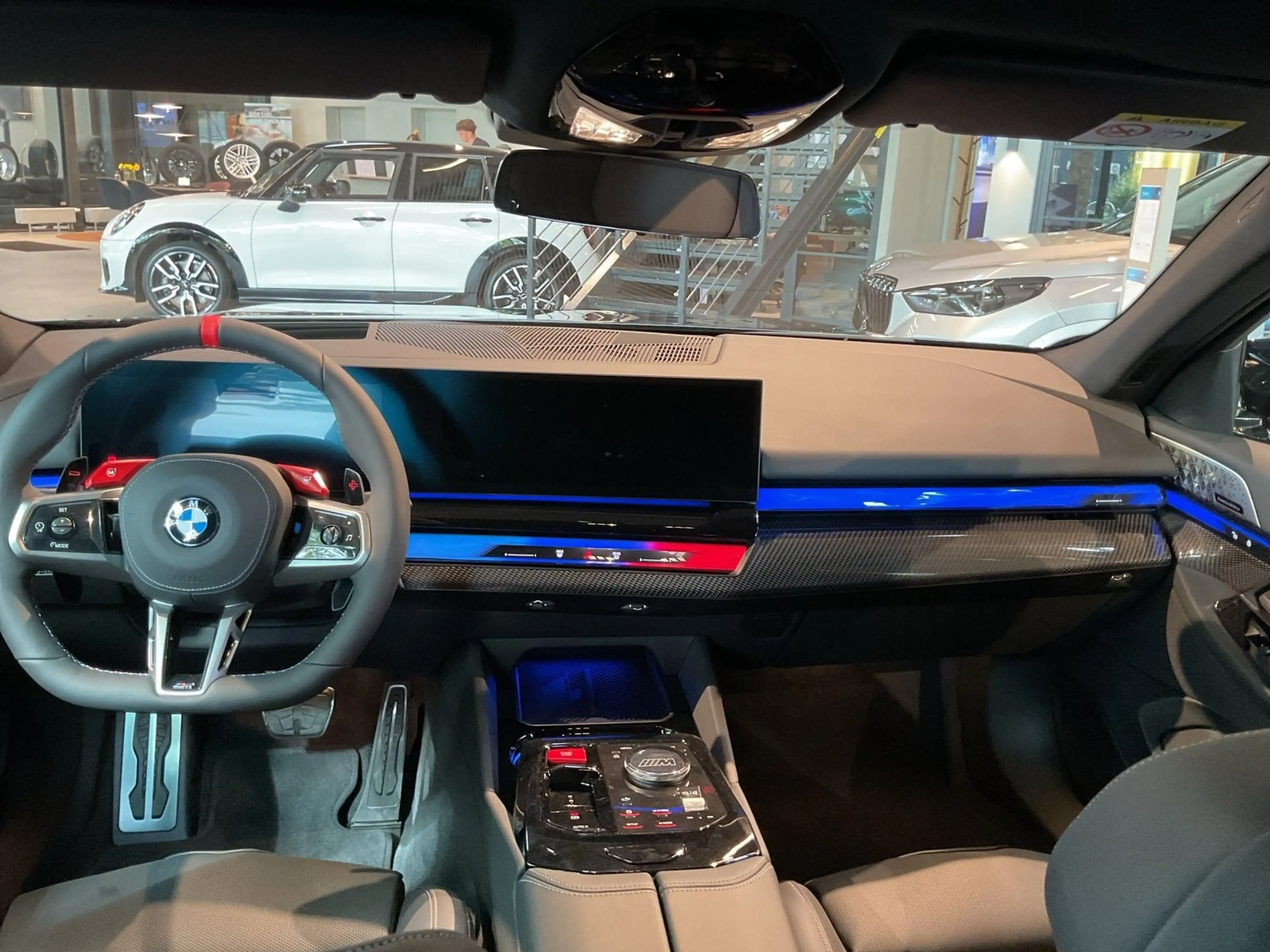 BMW M5 Touring UPE: 159.030 € — photo 10