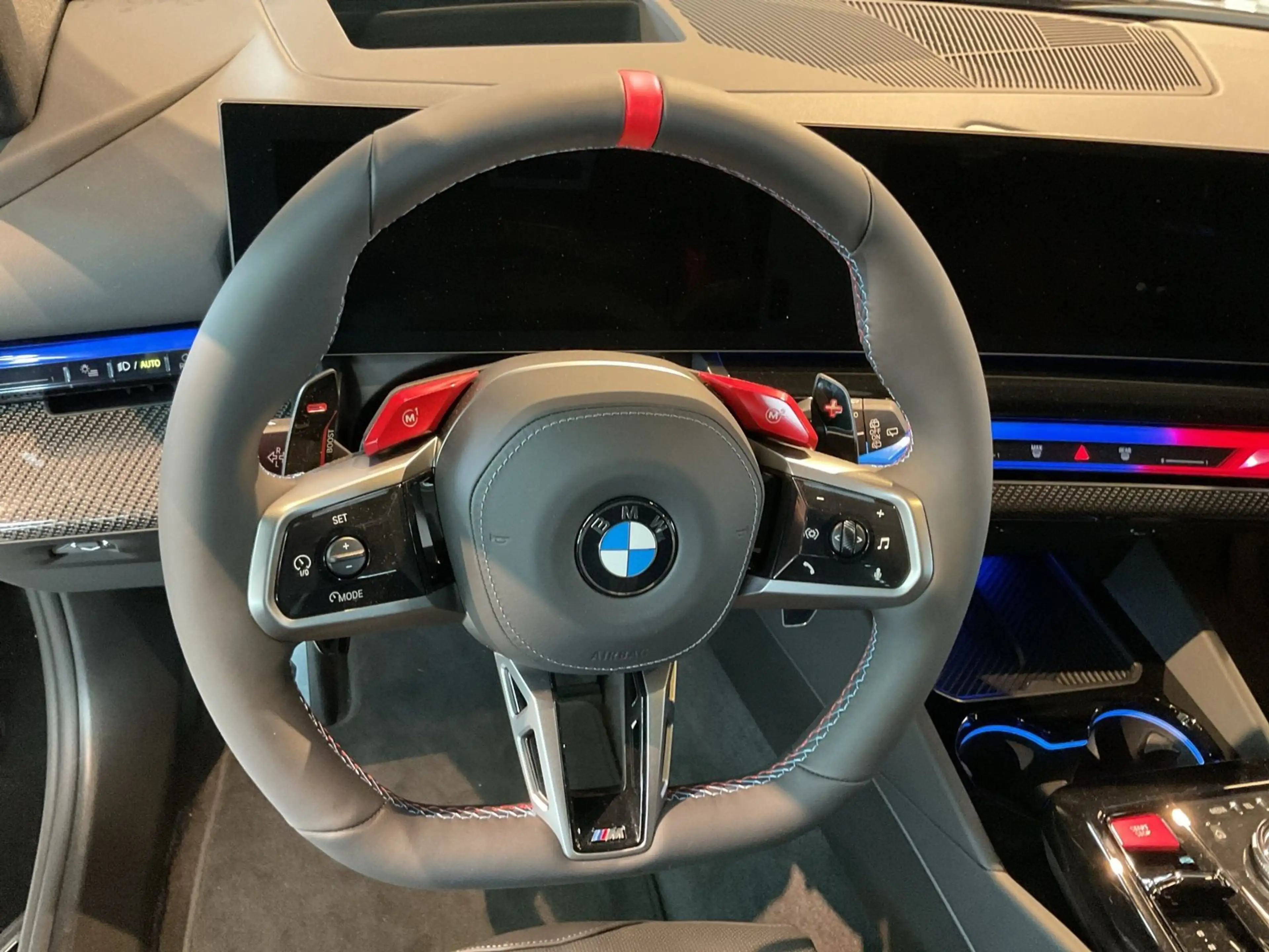 BMW M5 Touring UPE: 159.030 € — photo 13
