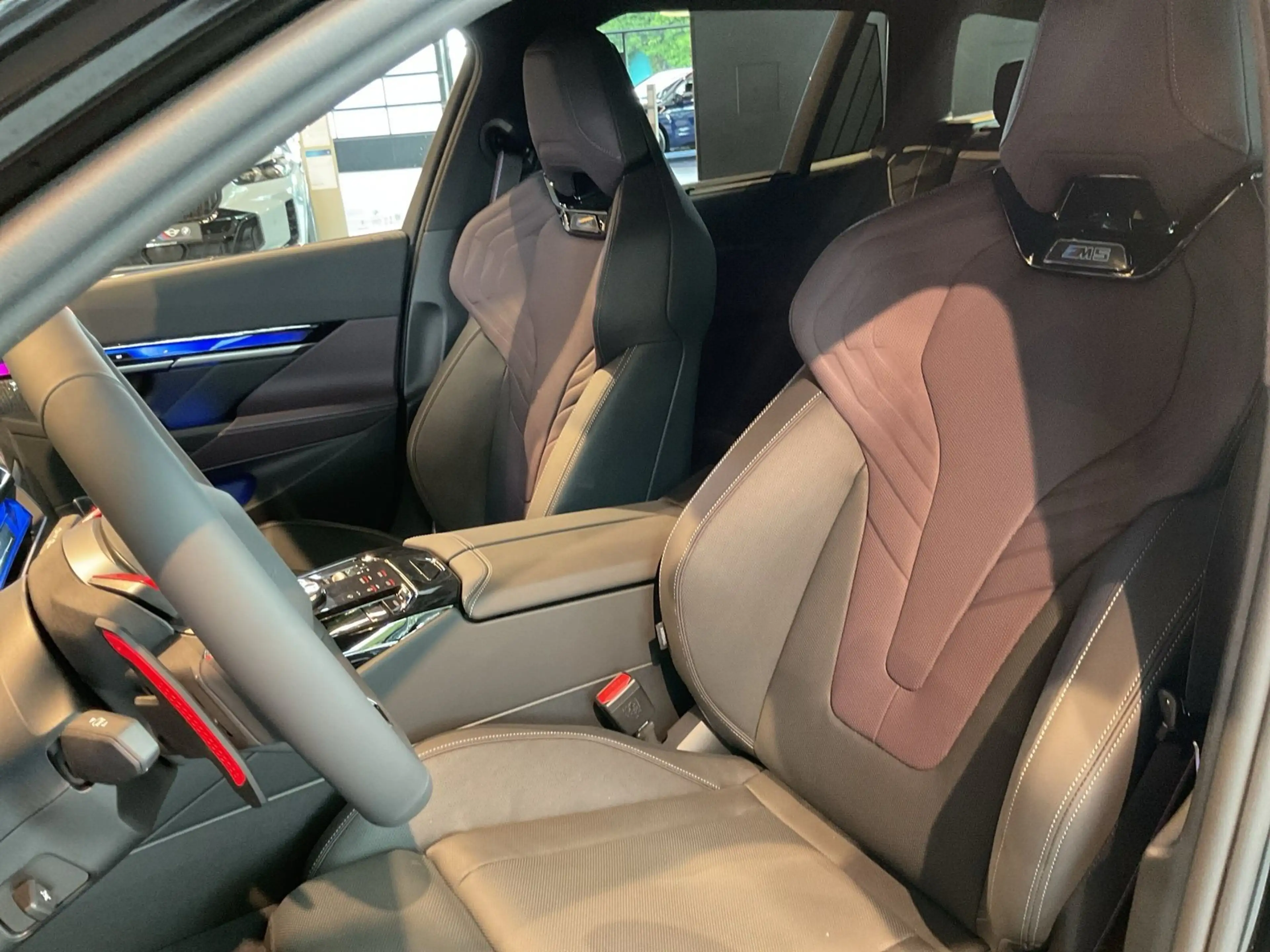 BMW M5 Touring UPE: 159.030 € — photo 9