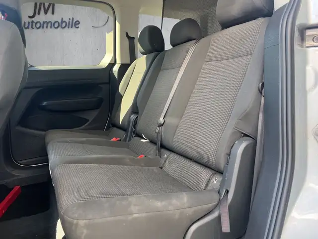 Volkswagen Caddy view 11