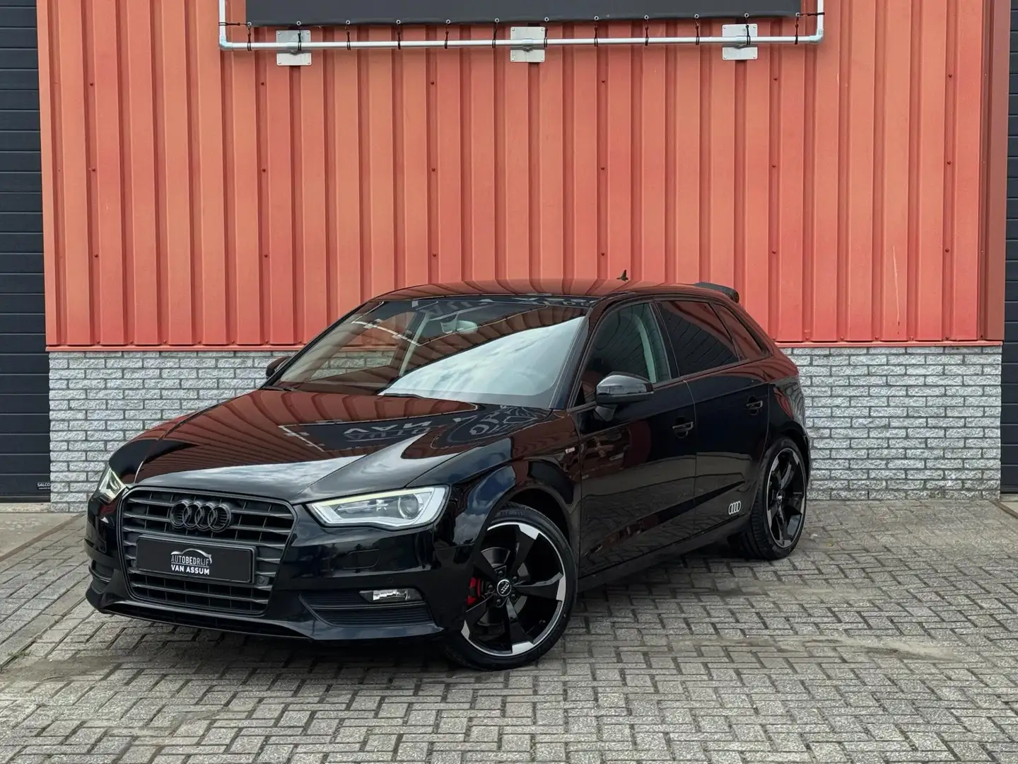 Audi A3 SPORTBACK 1.4 TFSI S-Line Stoelvw Maxton 18" Rotor Zwart - 1
