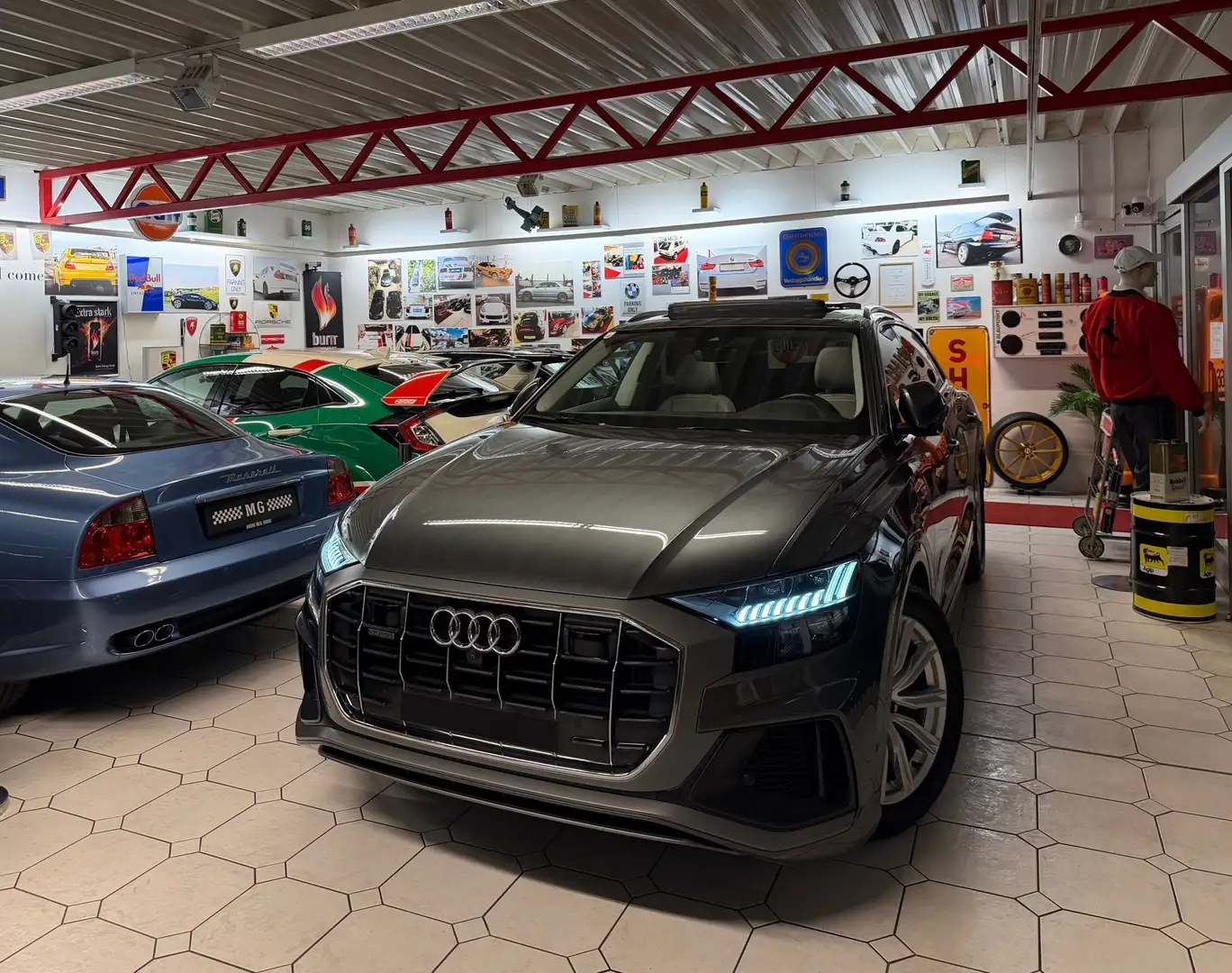 Audi Q8 50 TDI quattro S-Line 1 Besitz  Panorama Grau - 2