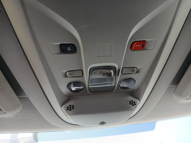 Peugeot Partner 1.6 BlueHDI Premium Long — photo 15
