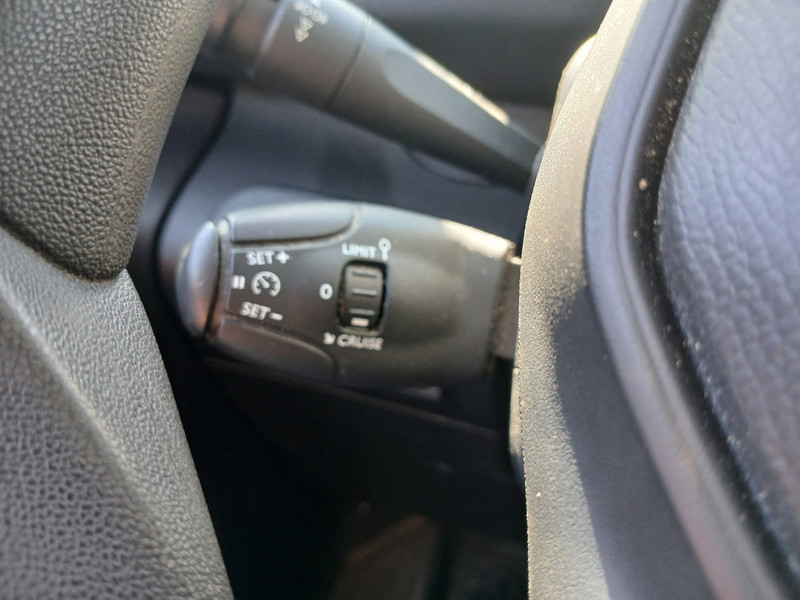 Peugeot Partner 1.6 BlueHDI Premium Long — photo 17