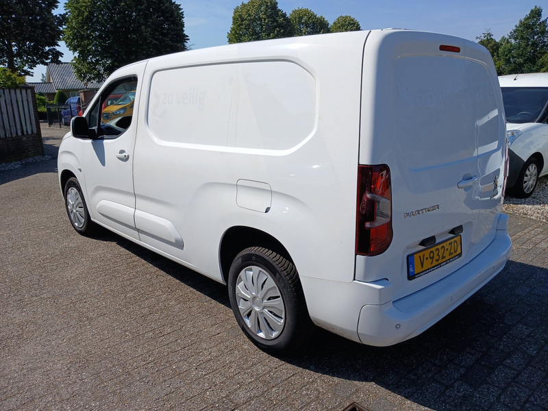 Peugeot Partner 1.6 BlueHDI Premium Long — photo 2
