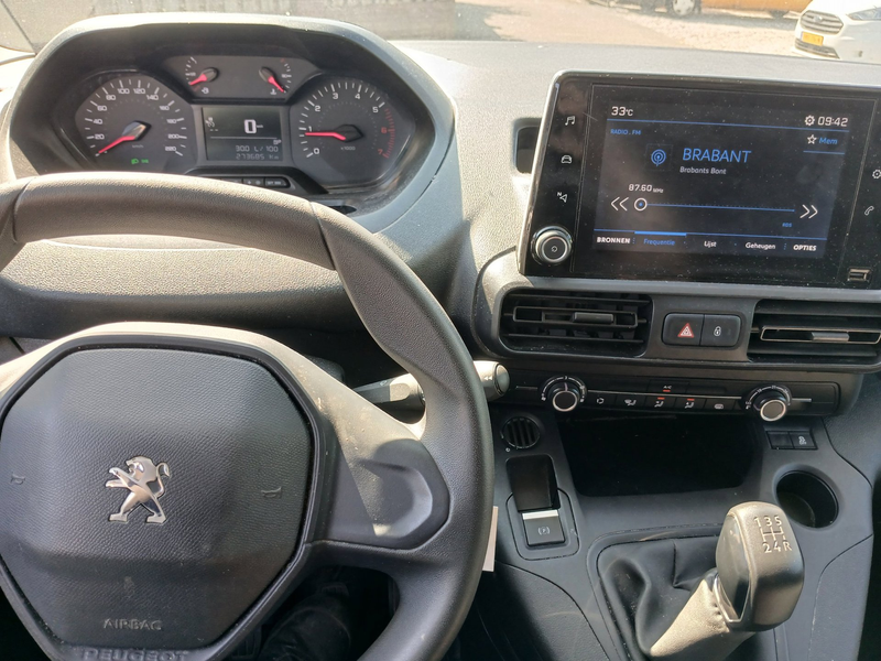 Peugeot Partner 1.6 BlueHDI Premium Long — photo 10