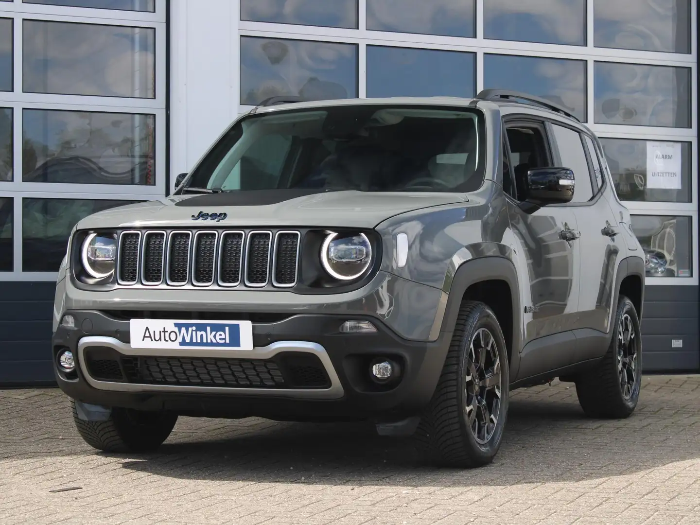 Jeep Renegade 4xe 240 Plug-in Hybrid Electric New Upland | Clima Grijs - 2
