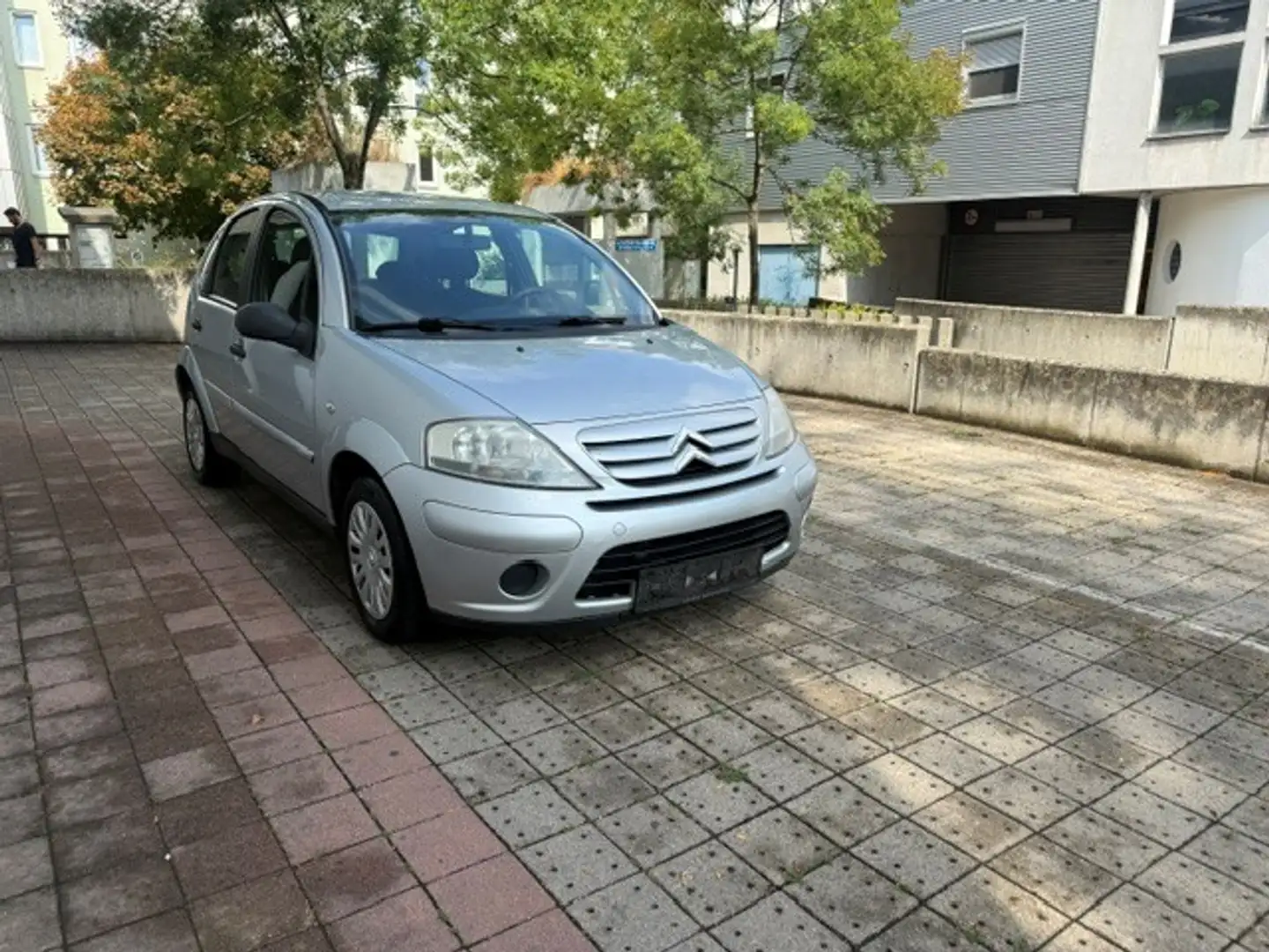 Citroen C3 C3 1,4i SX Plus SX Plus Silber - 1