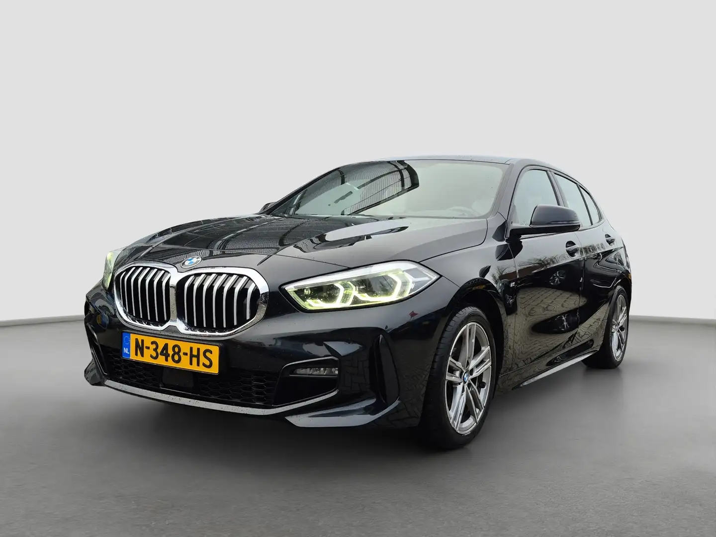 BMW 118 1-serie 118i Business Edition M-Pakket | NL auto | Zwart - 1