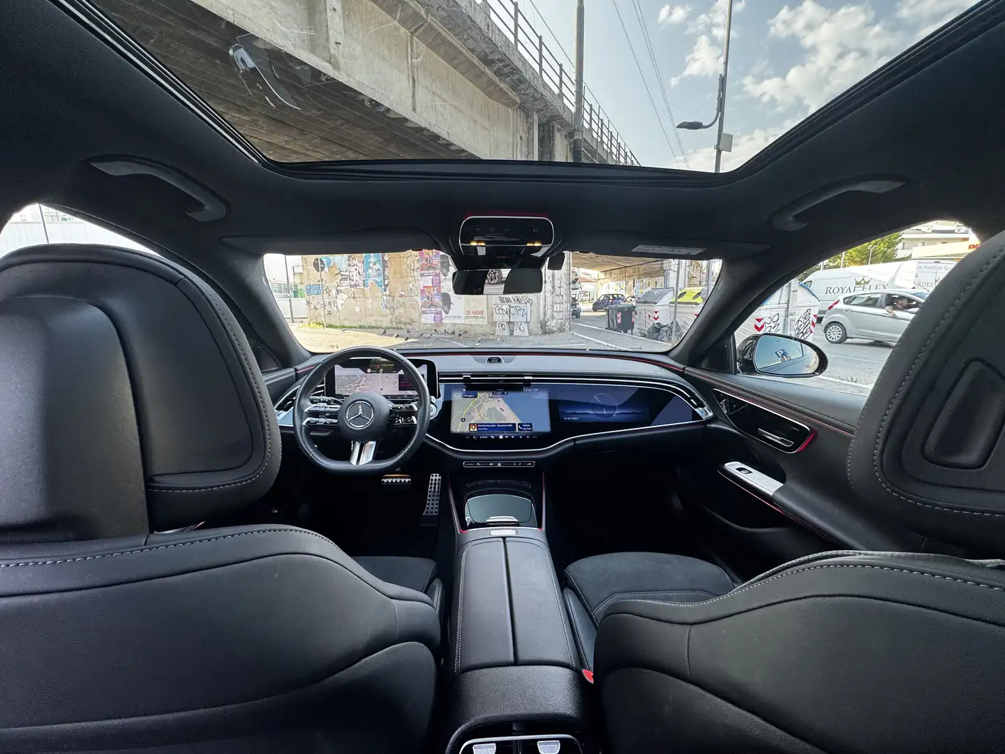 Mercedes-Benz E 220 SW d AMG Line Premium 4matic auto - 1