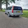 Volvo V70 2.5 Exclusive-Line Argent - thumbnail 2