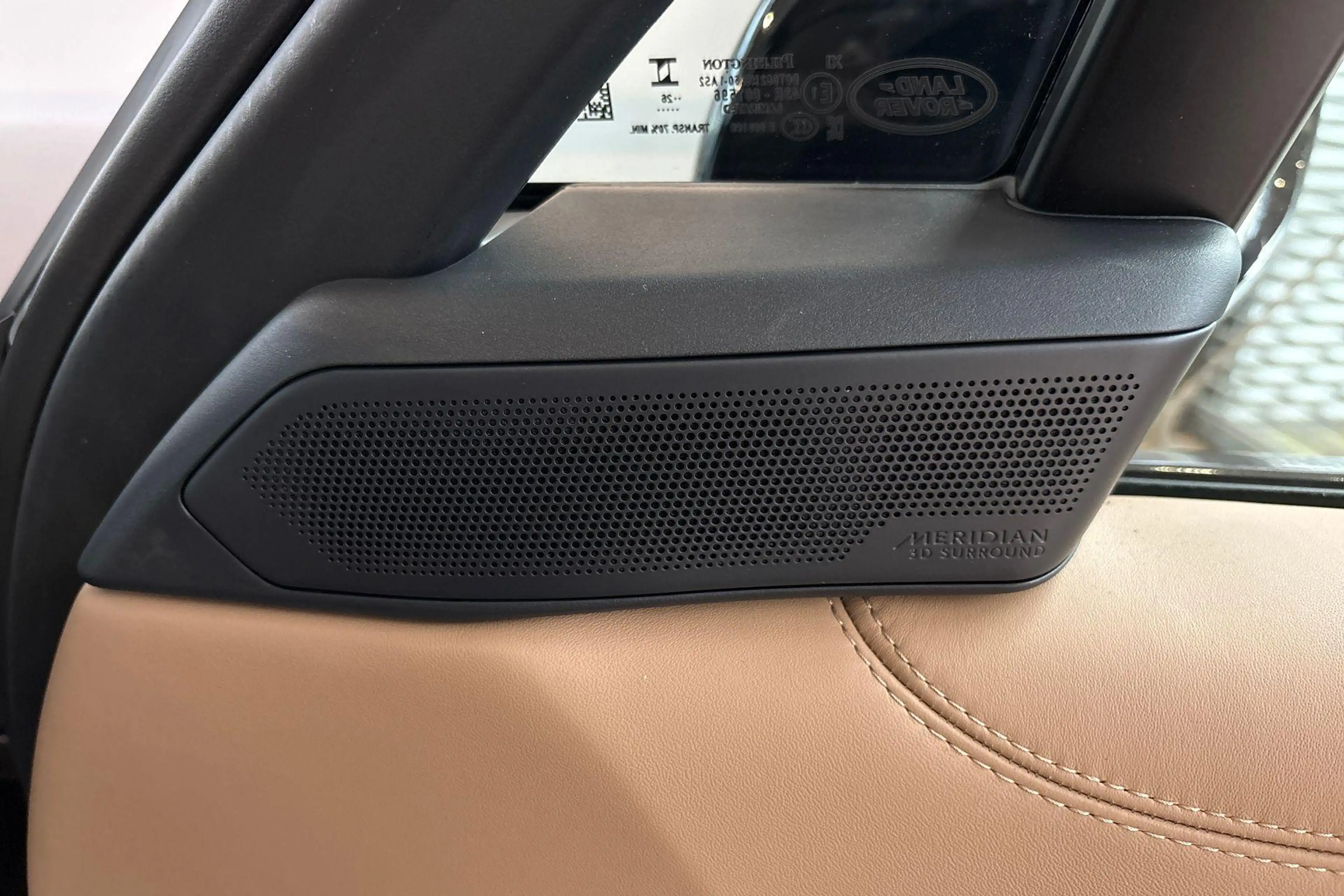 Land Rover Range Rover P460e Westminster Edition | PREMIUM PACK | TOW PAC — photo 12