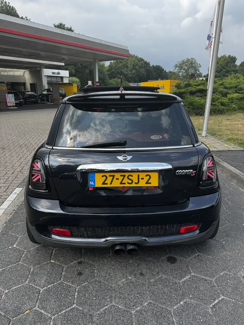 MINI Cooper S 1.6 Turbo 210PK Zwart - 1