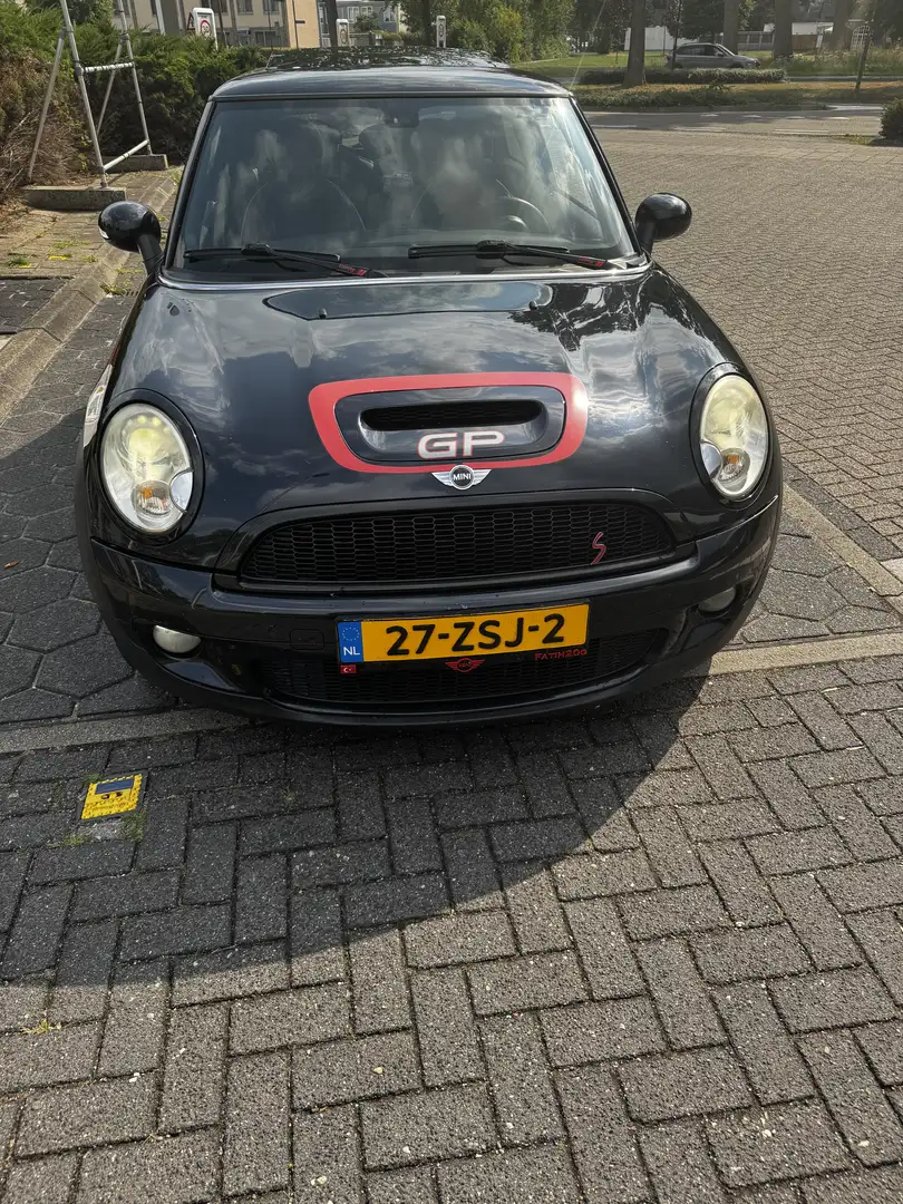 MINI Cooper S 1.6 Turbo 210PK Zwart - 2