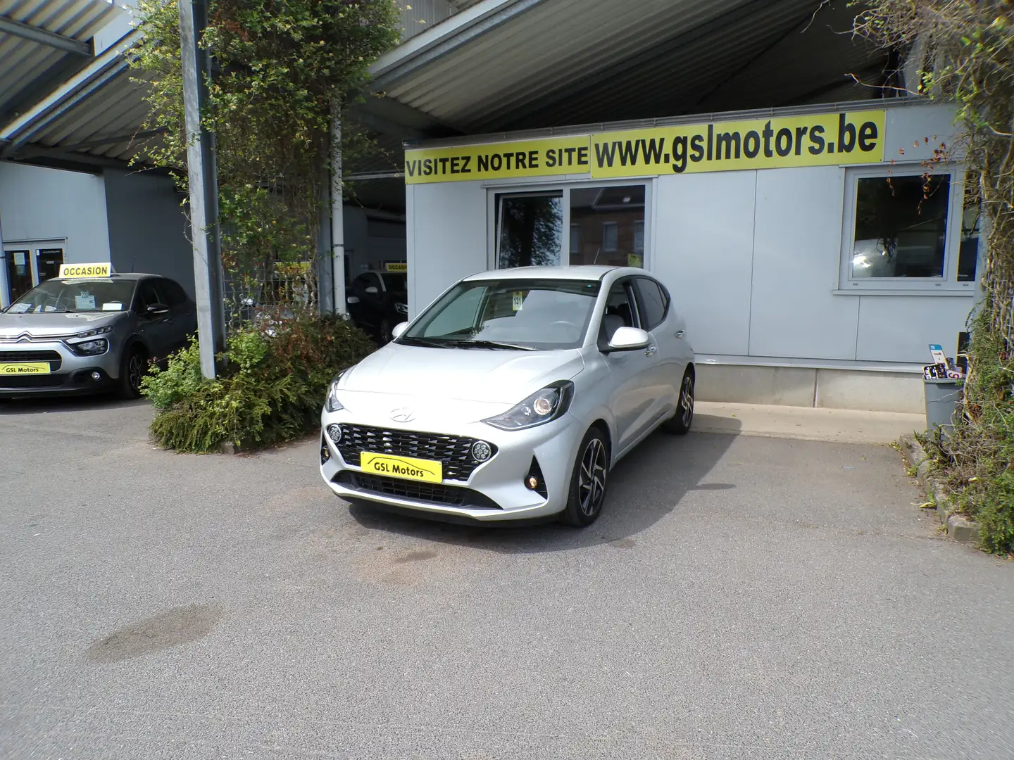 Hyundai i10 1.0i 67cv grise AUTOMATIC 11/20 13.343km Airco USB Grijs - 1