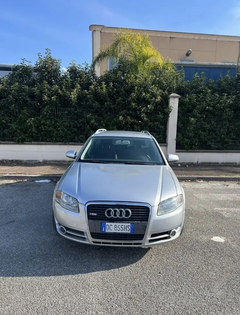 Audi A4 Avant 2.0 tdi fap - 1