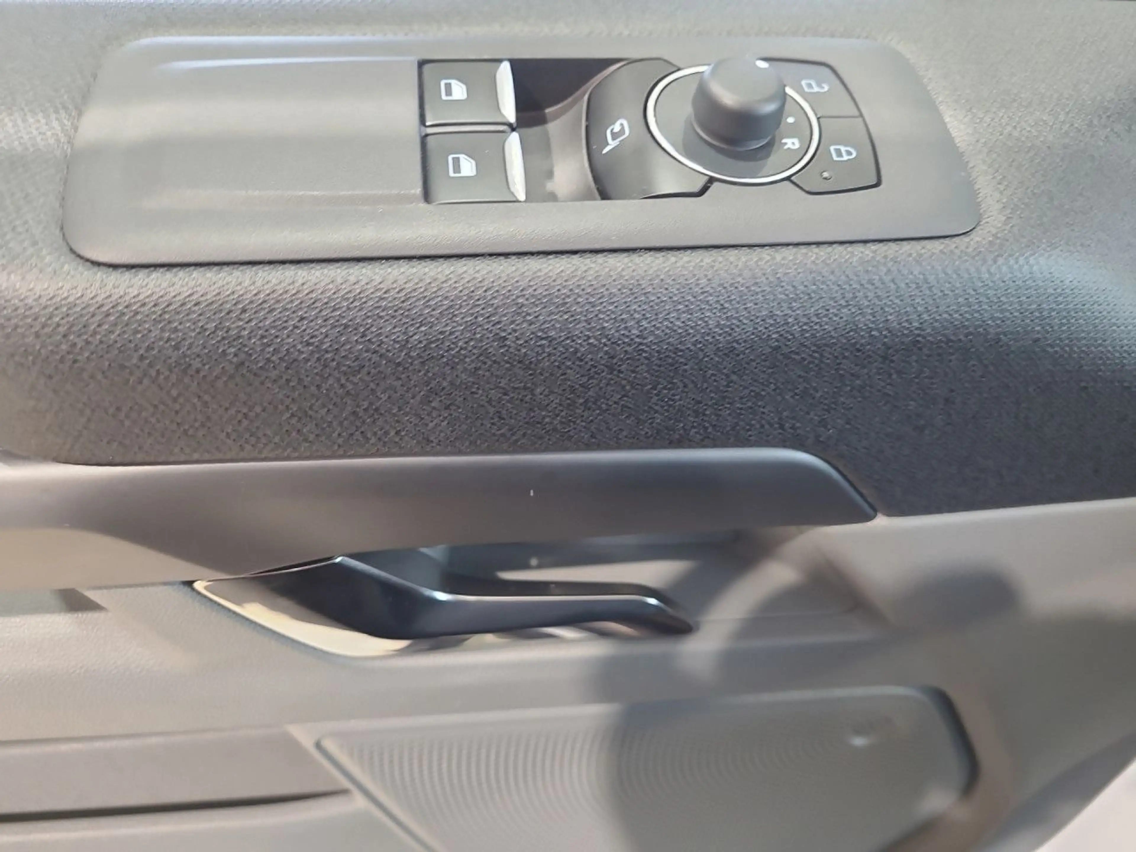 Ford Transit Custom Titanium L1 Aufstelldach Bluetooth — photo 8