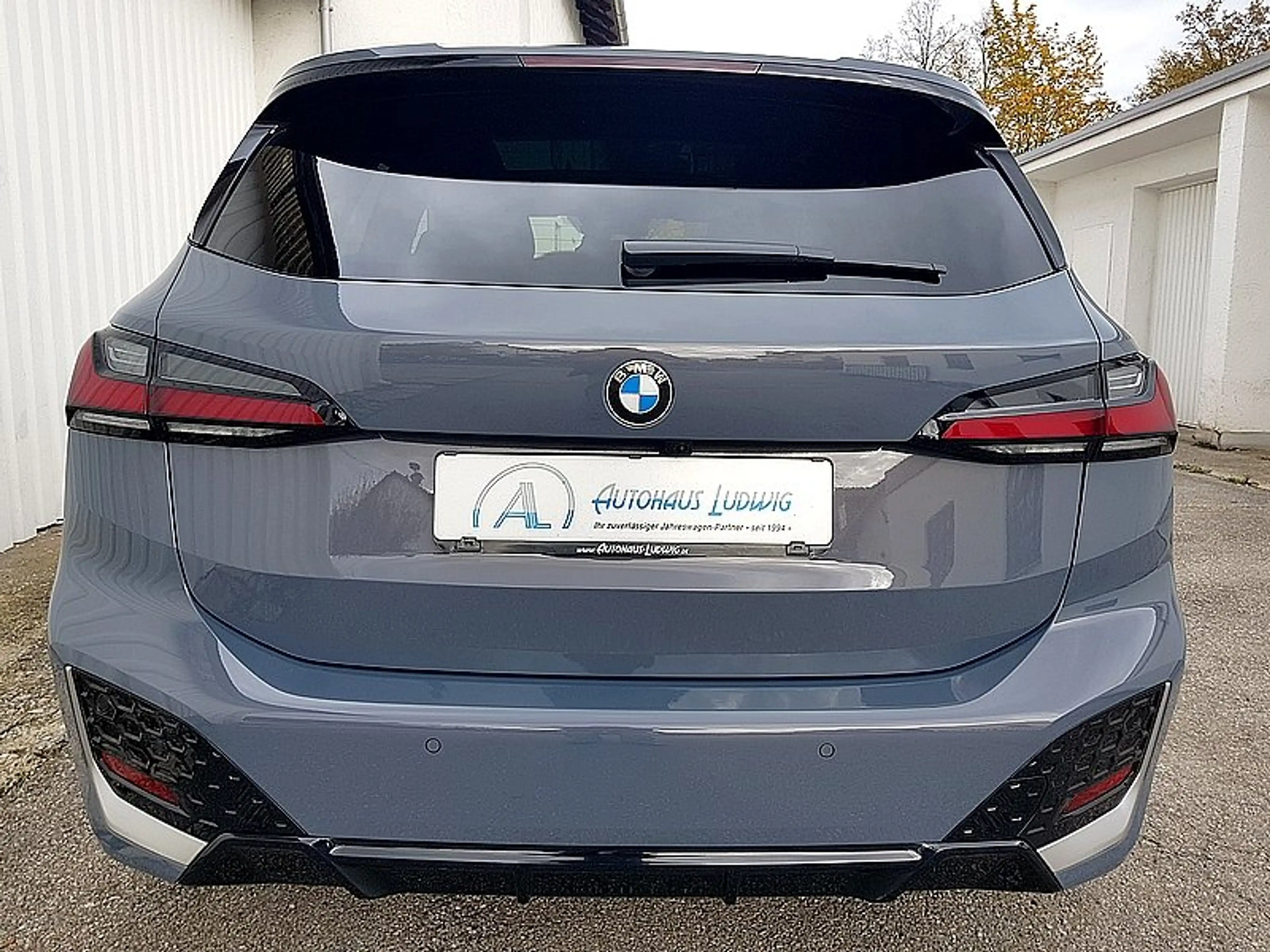 BMW 223 i xDrive ActiveTour*M-Sport*HUD*DrivgPlus*AHK*Pano — photo 14