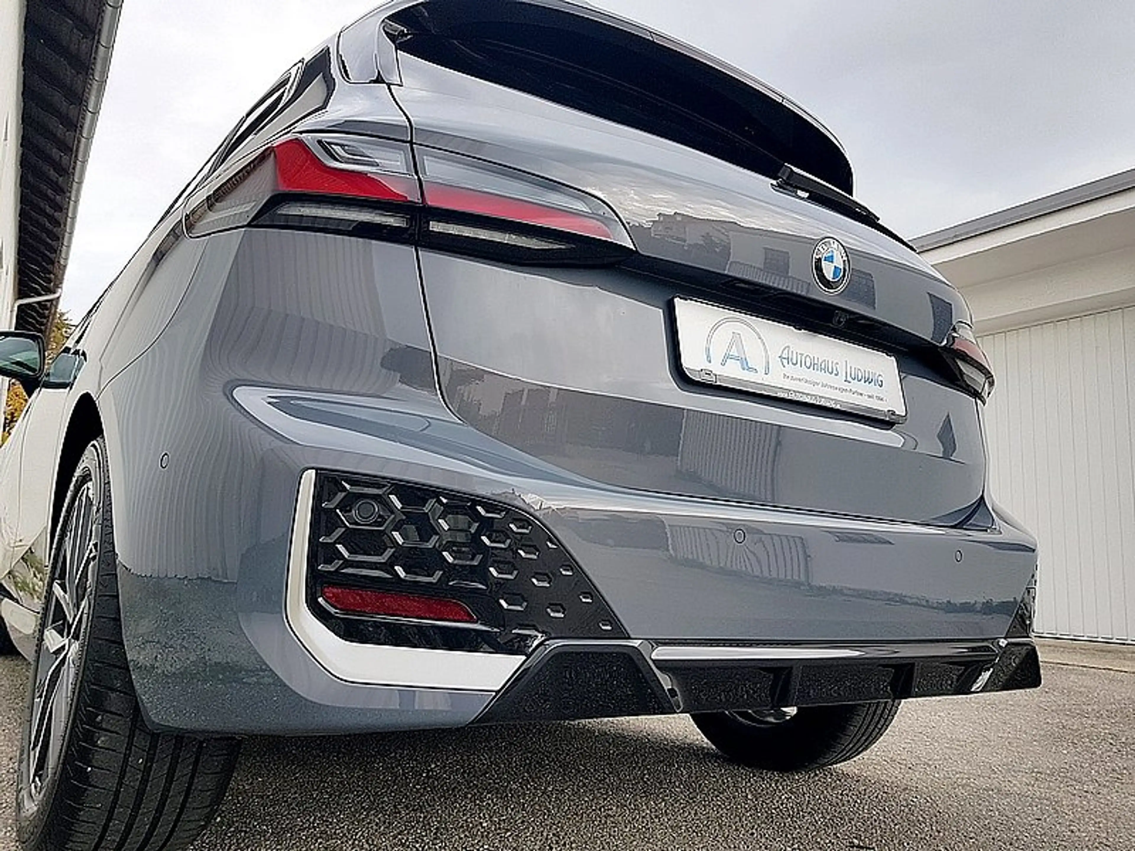 BMW 223 i xDrive ActiveTour*M-Sport*HUD*DrivgPlus*AHK*Pano — photo 10