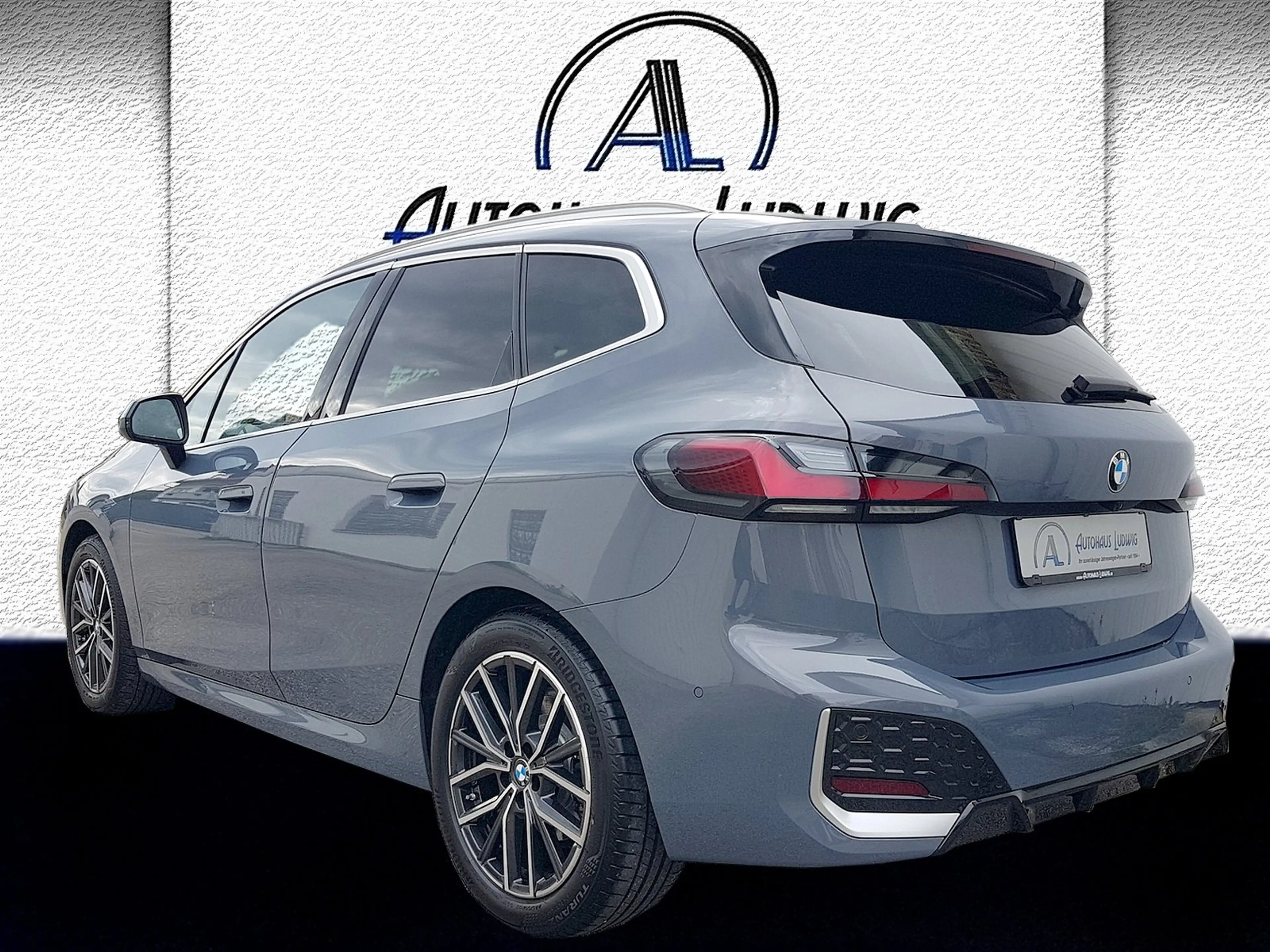 BMW 223 i xDrive ActiveTour*M-Sport*HUD*DrivgPlus*AHK*Pano — photo 5