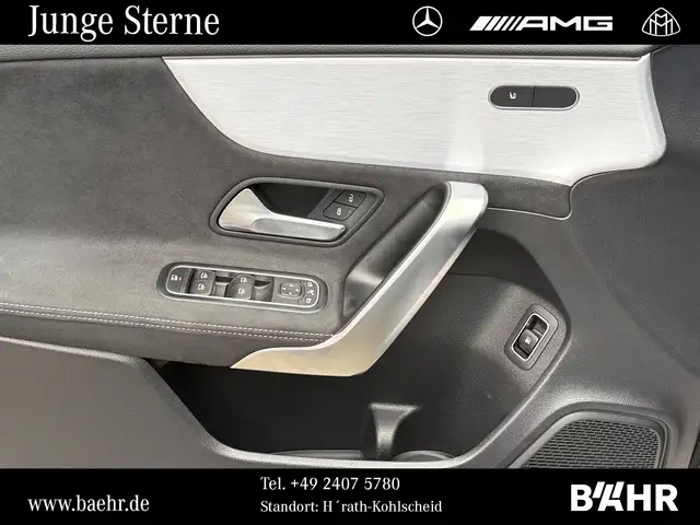Mercedes-Benz 250 view 14