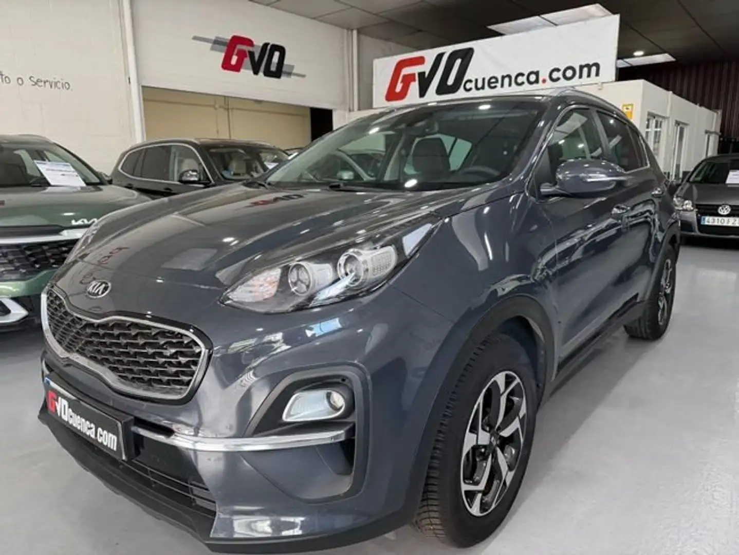 Kia Sportage 1.6 MHEV DRIVE PLUS 136 CV 4X2 Gris - 1