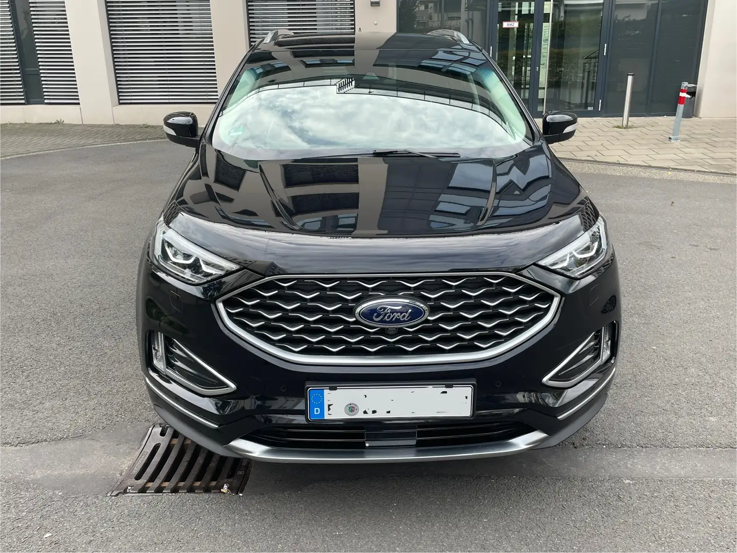 Ford Edge Vignale 4x4 Schwarz - 2