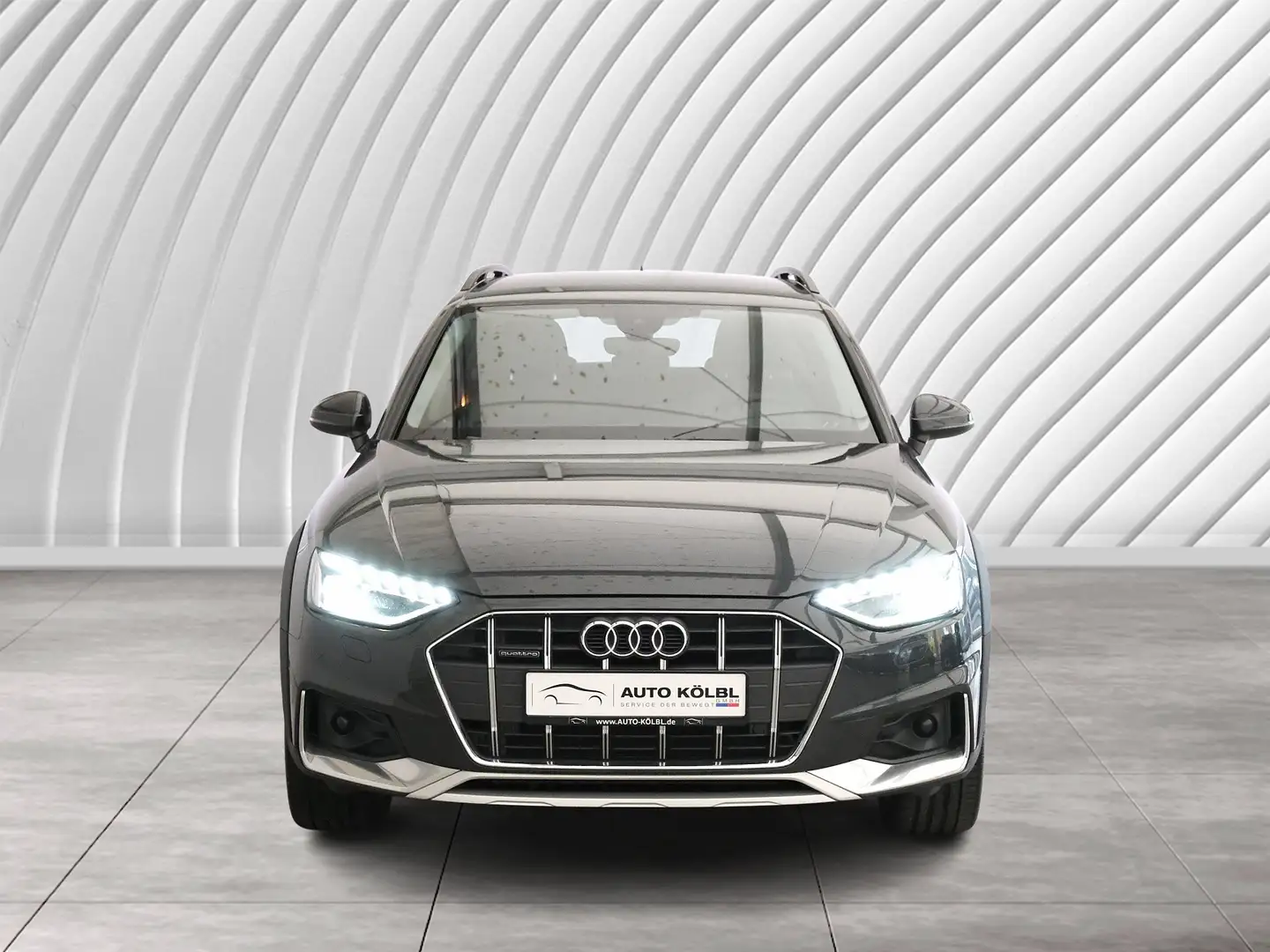 Audi A4 allroad quattro 40 TDI HUD NAVI LED LM Grau - 2