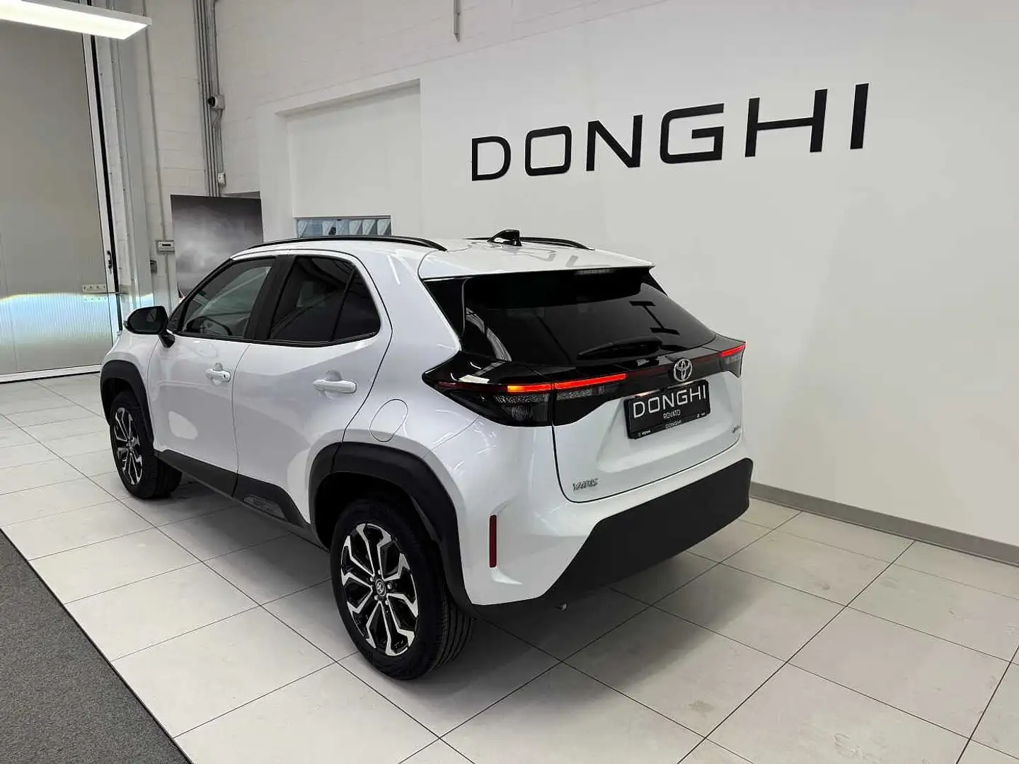 Toyota Yaris Cross 1.5 Hybrid 130 CV E-CVT TEAMPLAYER KM0! Bianco - 2