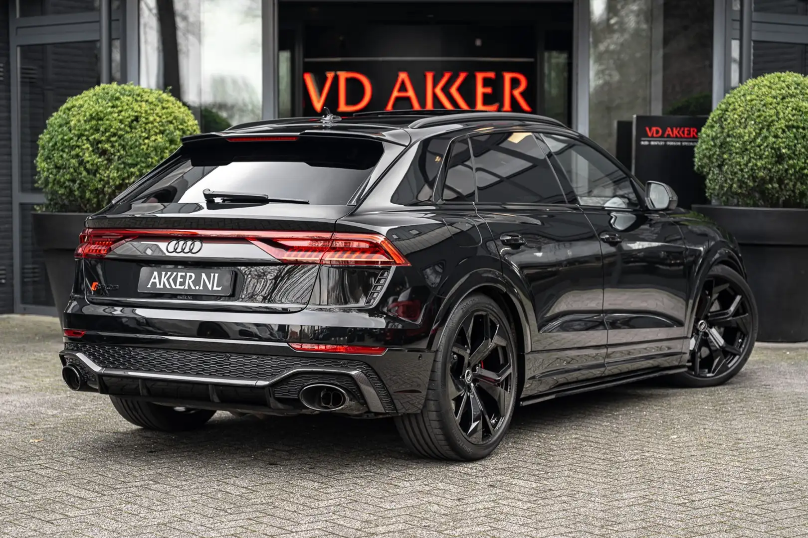 Audi RS Q8 RSQ8 Carbon | Massage | Dynamic Plus | 3D B&O | Ga Schwarz - 2
