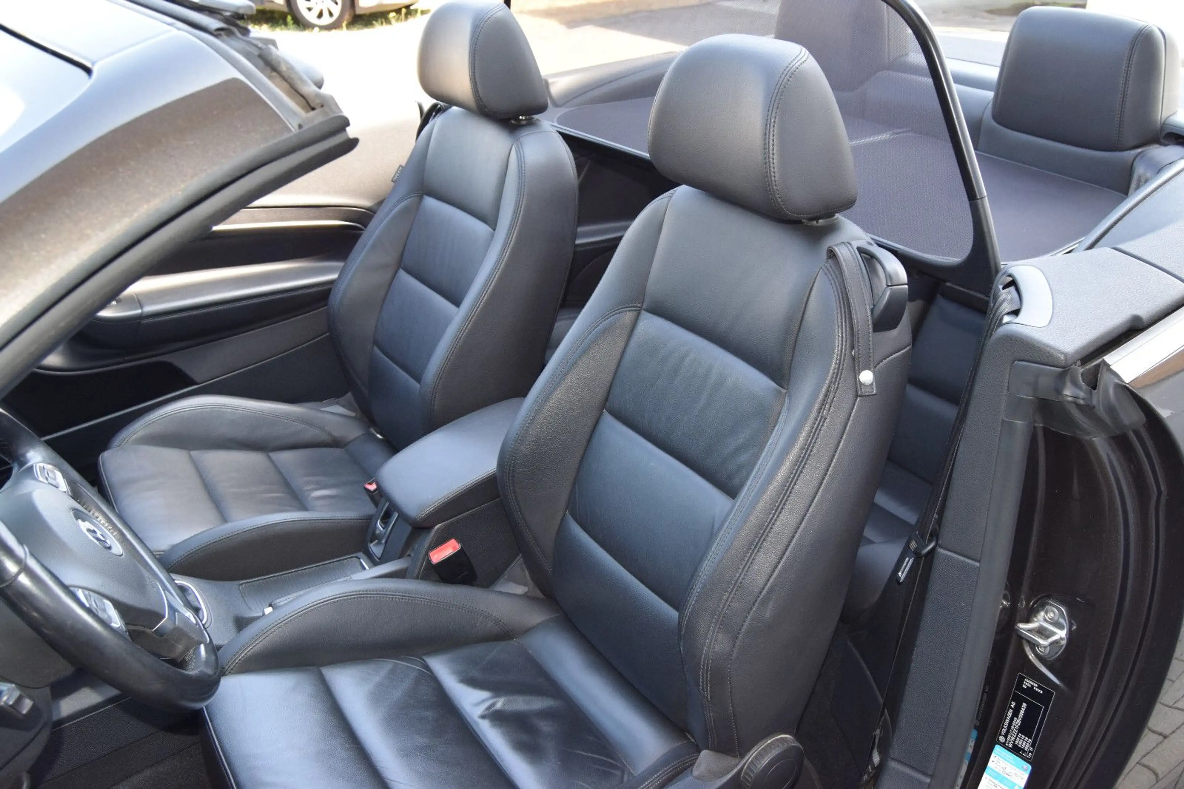 Volkswagen Eos Sport & Style,Navi,Leder,Sitzh,Parks,,,,, — photo 10