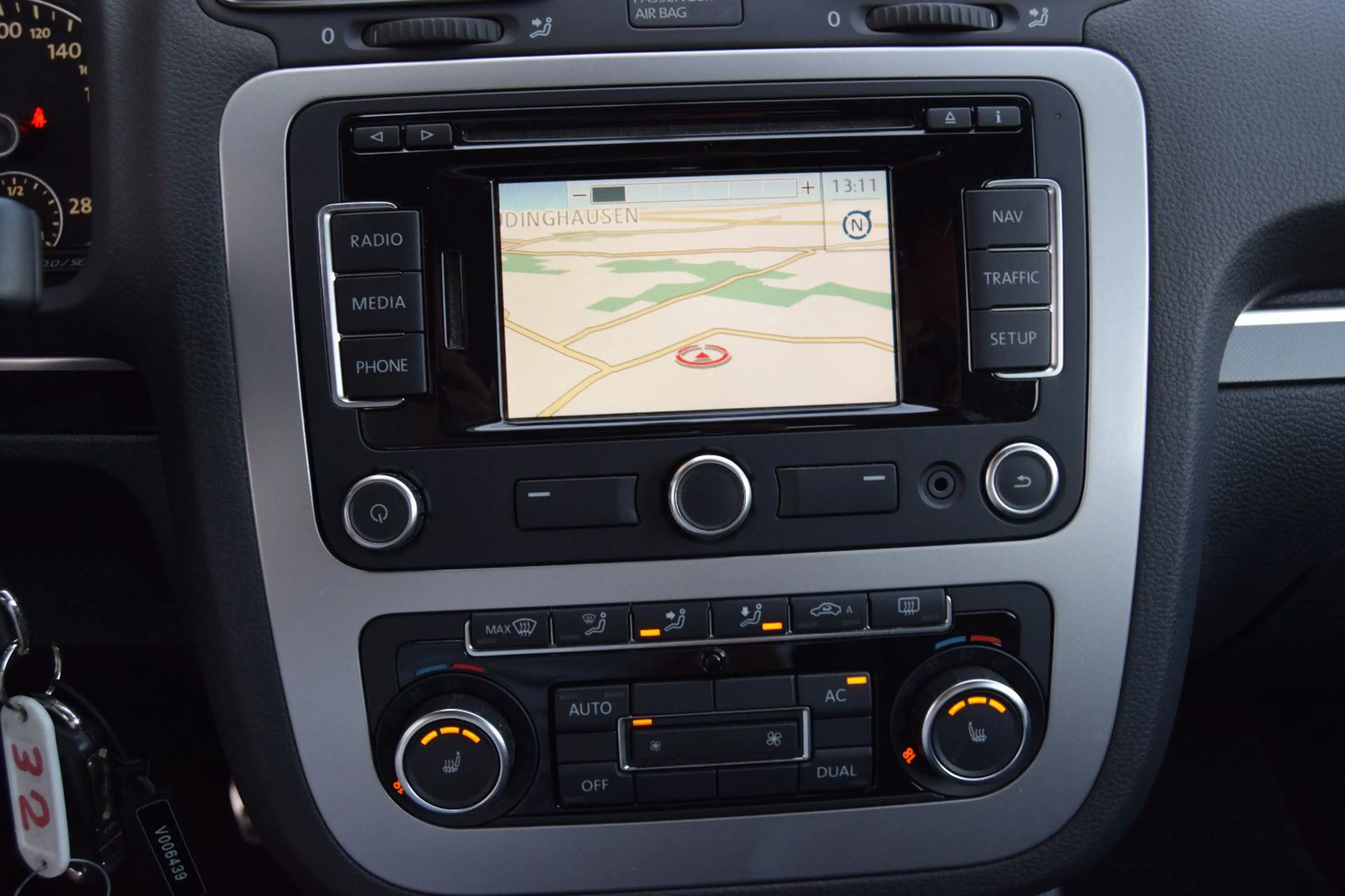 Volkswagen Eos Sport & Style,Navi,Leder,Sitzh,Parks,,,,, — photo 11