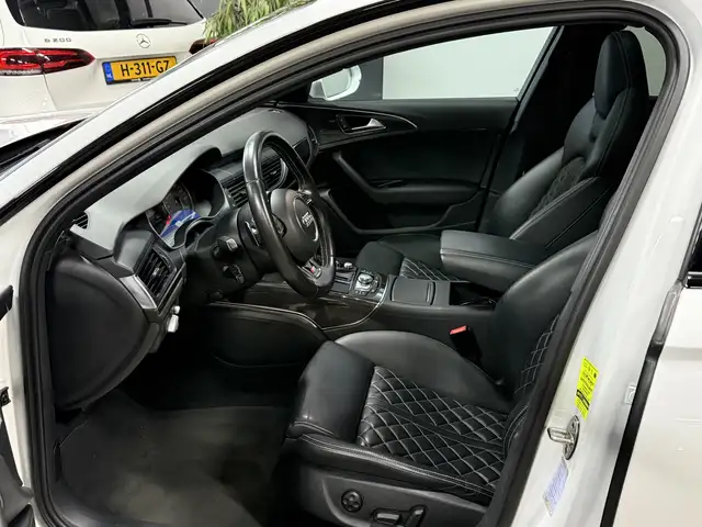 Audi A6 view 9