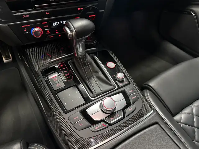 Audi A6 view 21