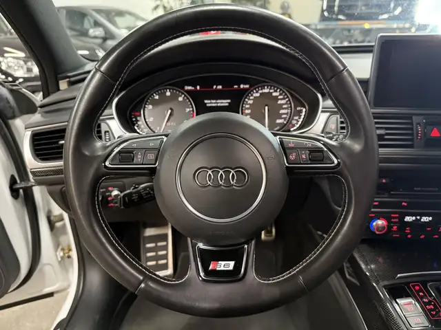 Audi A6 view 19