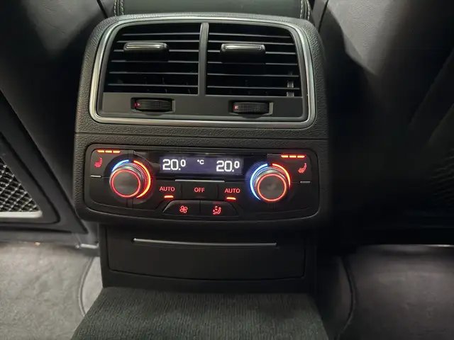 Audi A6 view 17