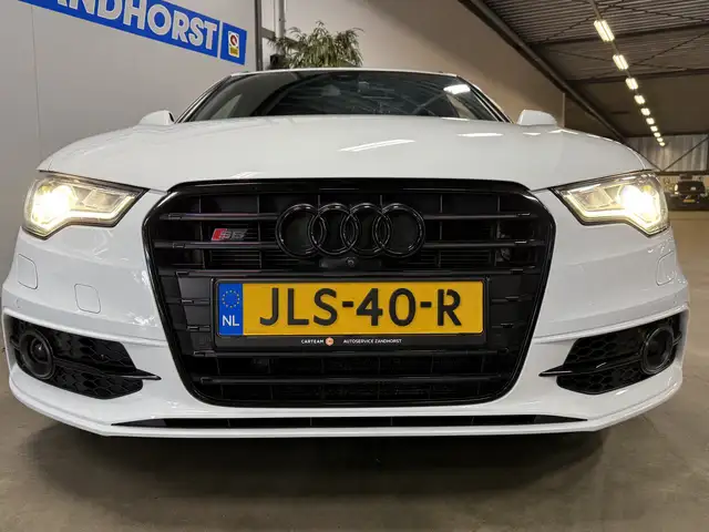 Audi A6 view 5