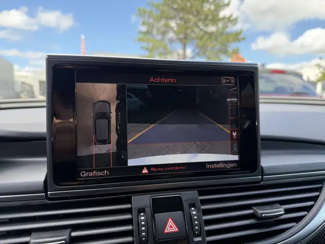 Audi A6 view 15