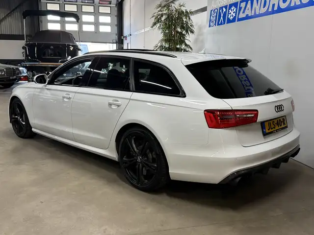 Audi A6 view 2