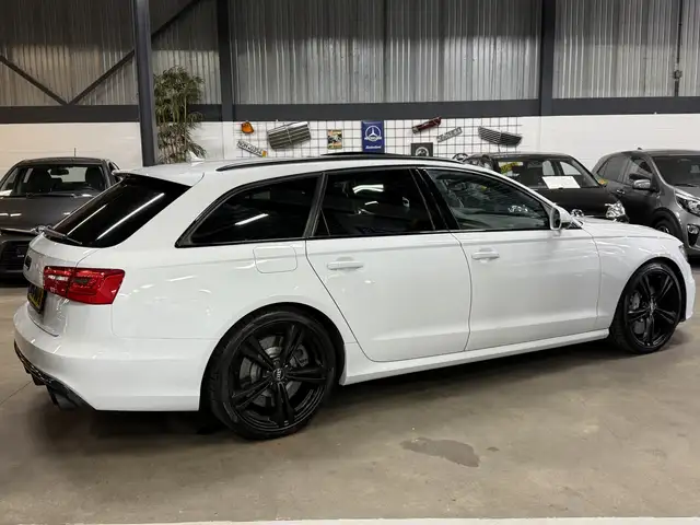 Audi A6 view 3