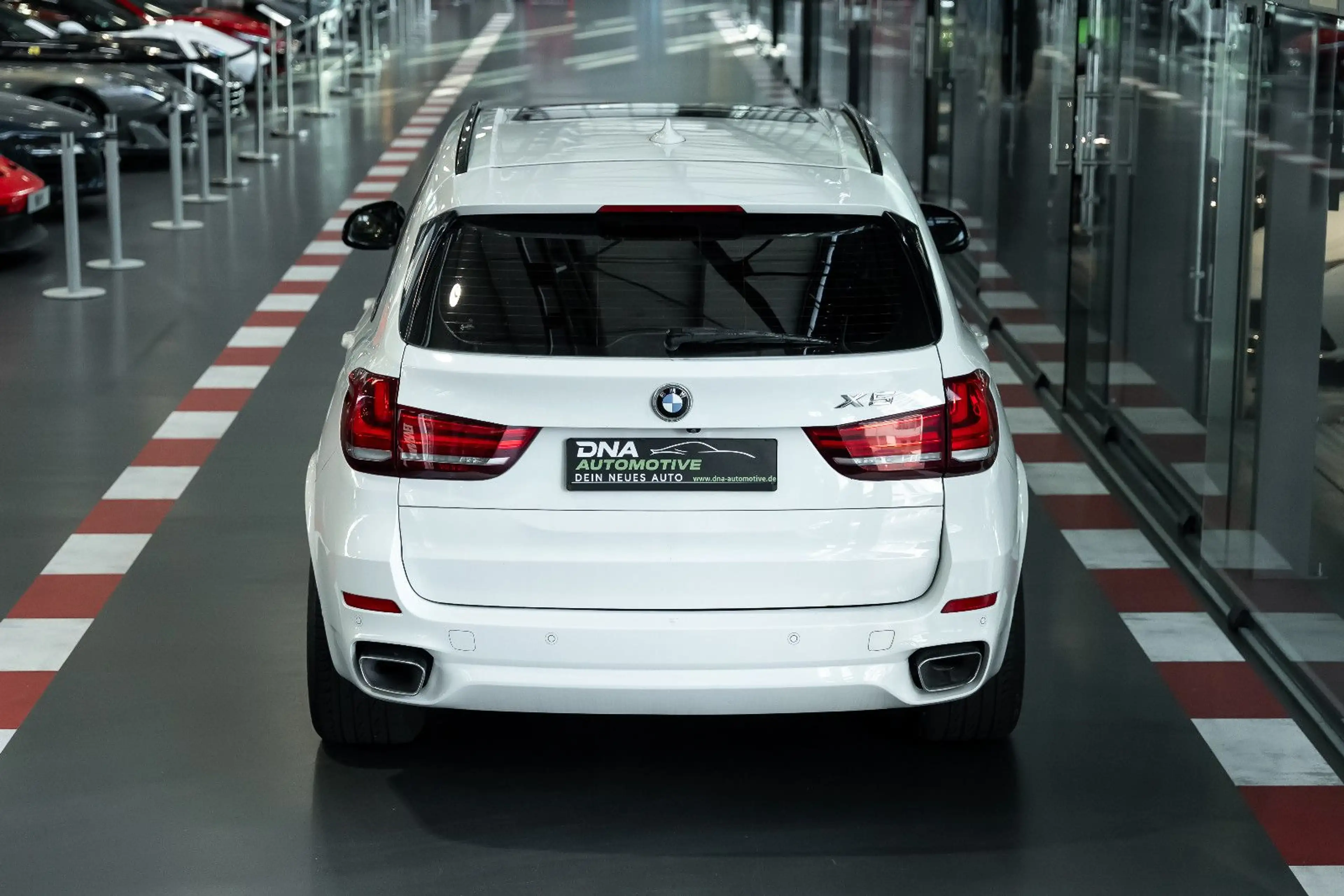 BMW X5 xDrive 30 d/ 7 Sitzer — photo 9