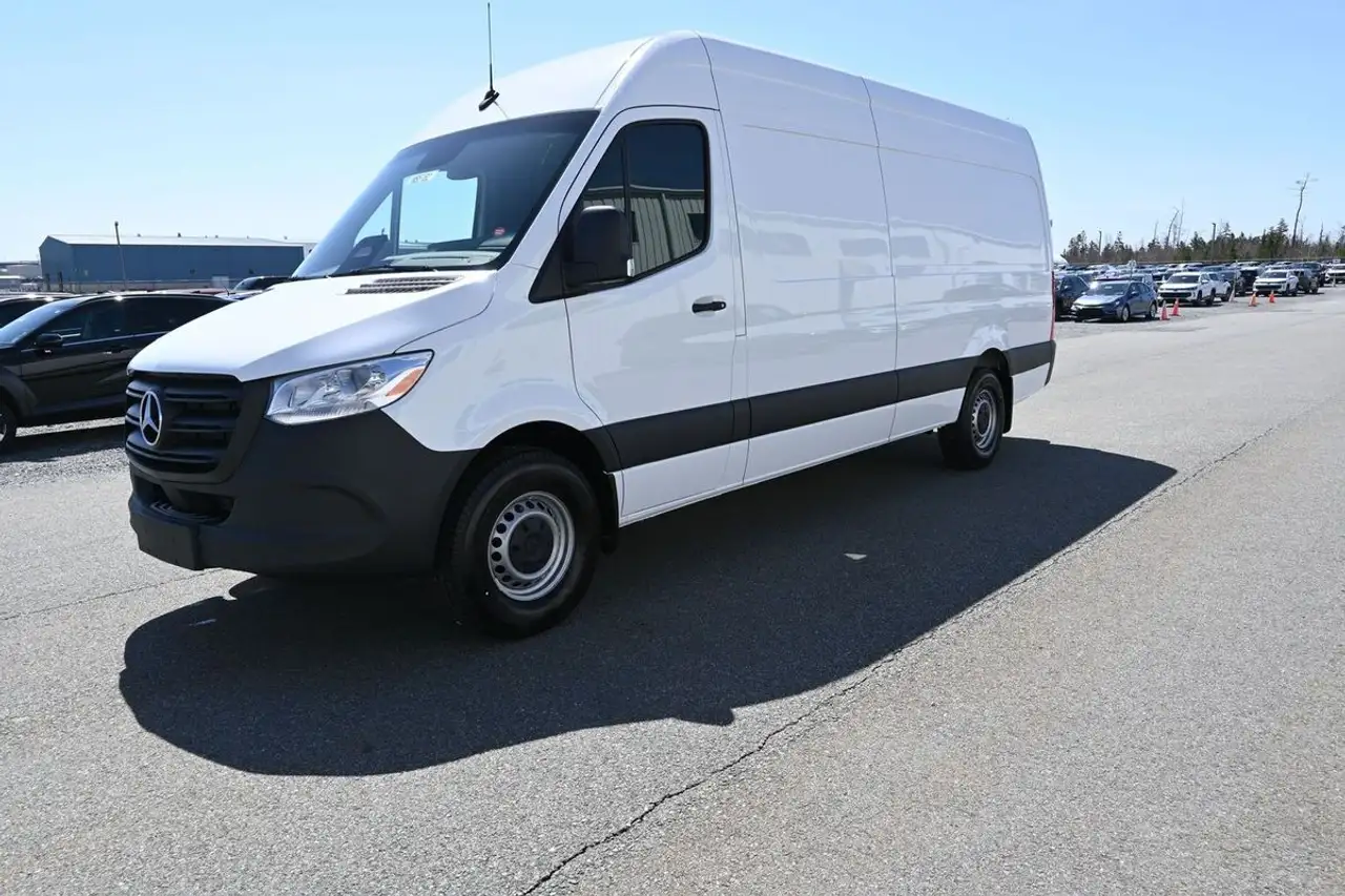 Mercedes-Benz Sprinter снимка Mercedes-Benz Sprinter
