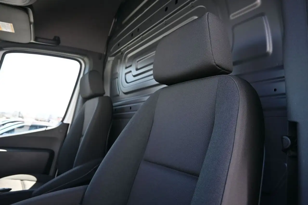 Mercedes-Benz Sprinter снимка Mercedes-Benz Sprinter