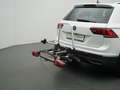 Volkswagen Tiguan Active NAVI AHK KEYLESS LED PDC CARPLAY Schwarz - thumbnail 5