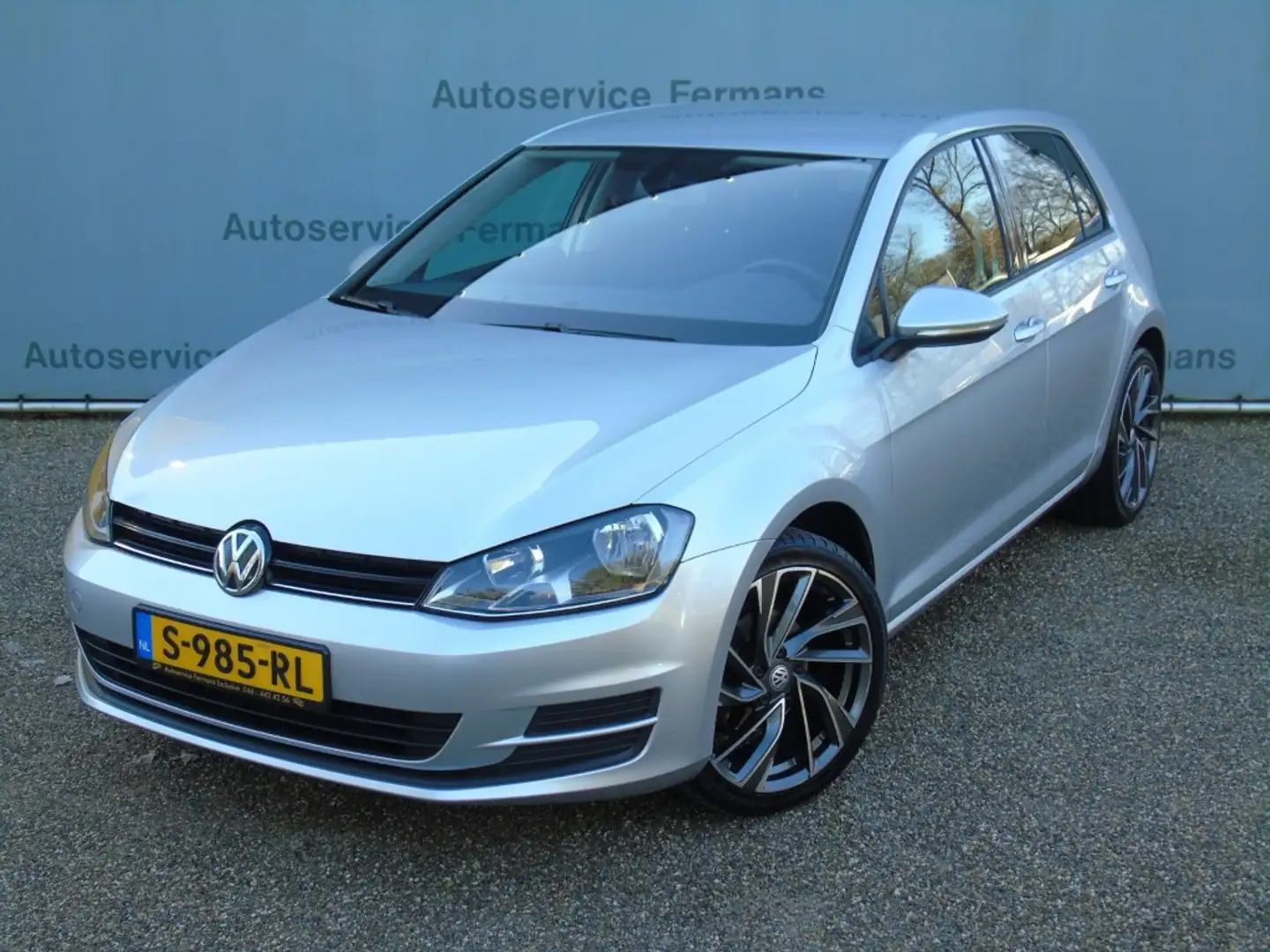 Volkswagen Golf 7 1.2TSI - 2015 - 83DKM - 18Inch - Airco - 5 deurs Grijs - 2